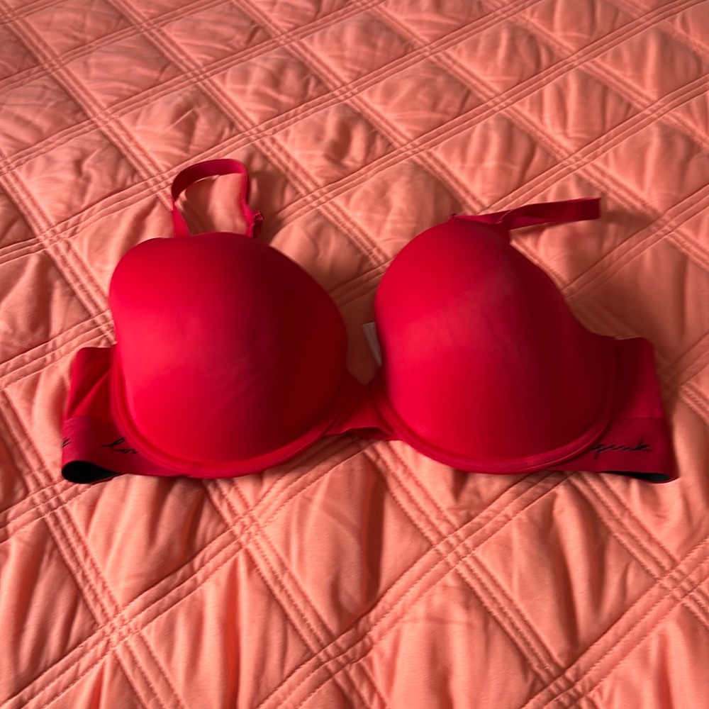 Victoria Secret Pink Padded/Underwire Bra